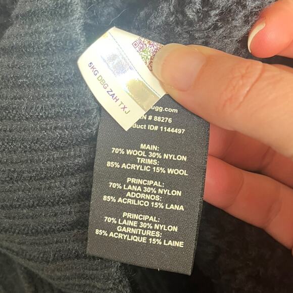 UGG black Wool blend Sherell Cloud Fluff button up cardigan sweater v-neck L NWT - Picture 7 of 8